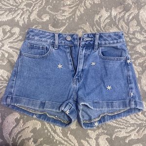 Pacsun Daisy Mom Shorts Size 22 Pacsun Daisy Mom Shorts